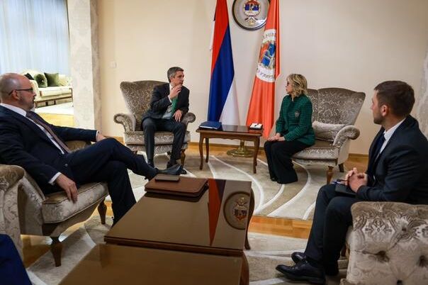 Fleming u Banjoj Luci: Sastanak sa Trišić‑Babić i jasne poruke SAD‑a