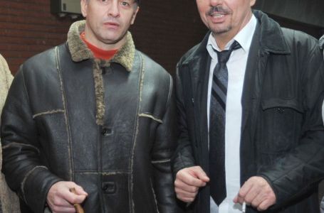 Isplivale fotografije: Keba bio među prvima koji su dočekali Orića nakon povratka iz Haga