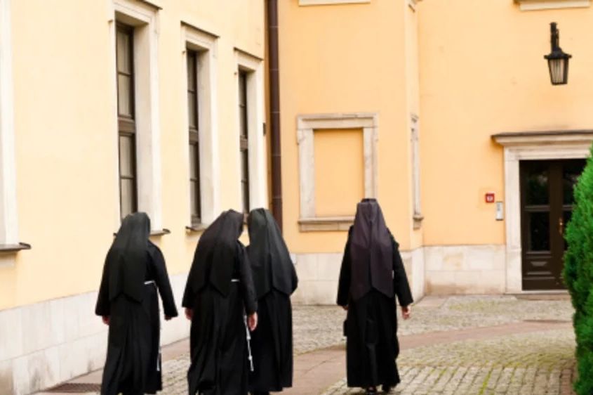 Oglasili se iz Družbe sestara milosrdnica nakon što su objavljeni detalji istrage o časnoj sestri