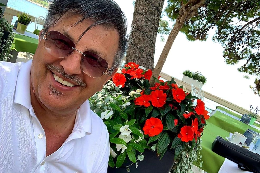 Čuveni folker smjestio majku u dom, a cijelu imovinu prepisao ženi: "Sve što imam sam ostavio njoj"