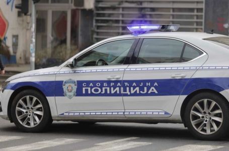 Haos zbog parkinga: Svađa prerasla u obračun, muškarca udario dizalicom za auto