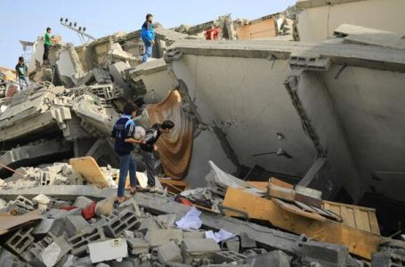 Nema mira u Gazi: Širom grada novi napadi i nove civilne žrtve