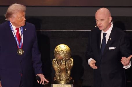 Trump dobio FIFA-inu nagradu za mir: OBRATIO SE publici, evo šta je poručio
