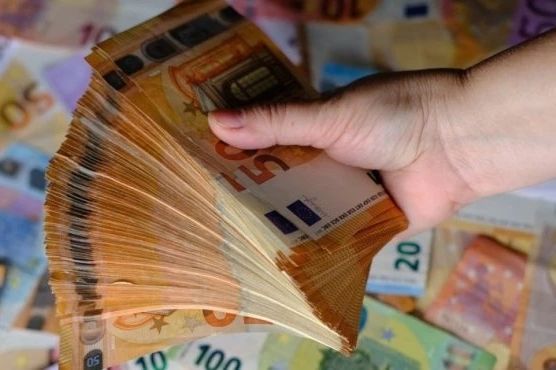 Novac stiže za 4 znaka horoskopa: Evo ko će dobiti pare do 13. decembra