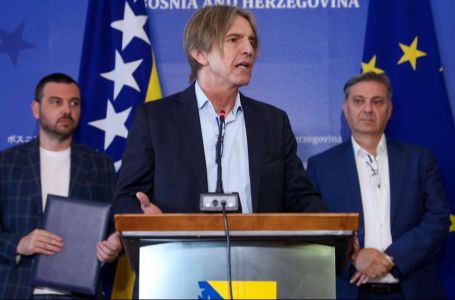 Trojka: Dodik reketari EU u pokušaju da postane prihvatljiv sagovornik na nivou BiH, neće mu proći