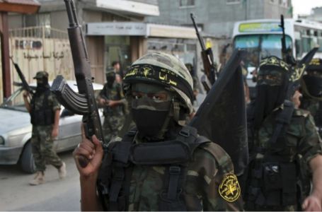 Rat samo što nije buknuo u ovoj ogromnoj zemlji: Gradovi tonu u MRAK, širi se glad...