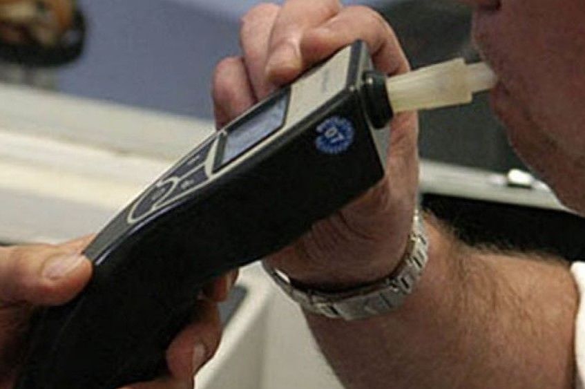 Muškarac izazvao saobraćajnu nesreću pa "napuhao" 5 promila