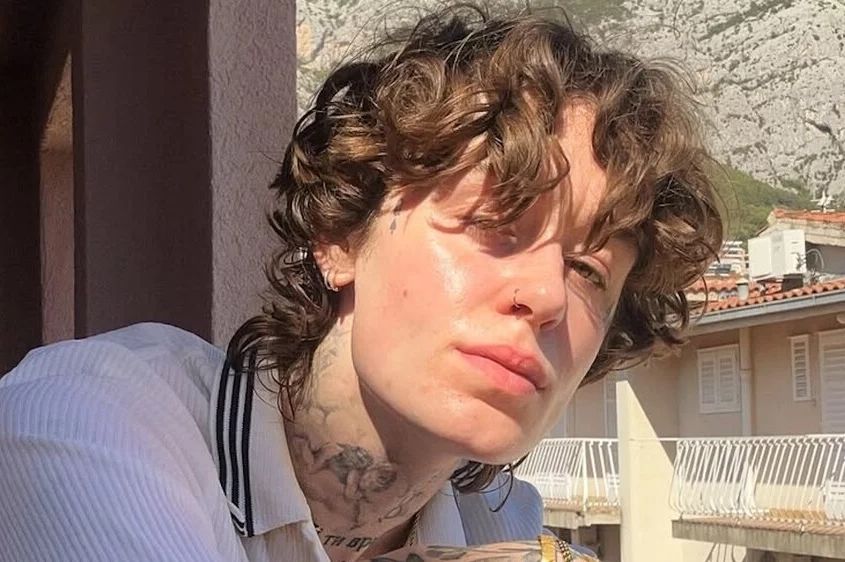 Ko je pjevačica koja je diskvalifikovana sa Dore 2026?