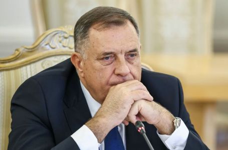 RS planira drastične mjere: Društvene mreže i mobiteli pod zabranu za djecu?