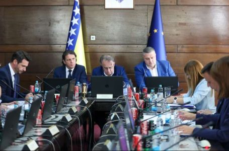 Vlada FBiH postigla dogovor oko penzija, idu na narednu sjednicu