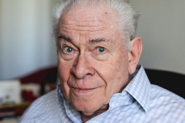 Preminuo legendarni britanski komičar