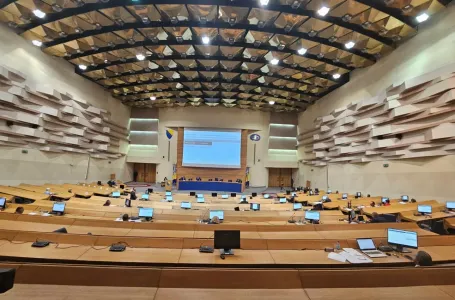 Opozicija iz RS uputila zakone u VSTS i Sudu BiH u hitnu proceduru