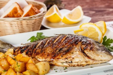 Kako da riba bude savršeno pržena, a da ne upije ni kap ulja: Traba vam samo jedan sastojak