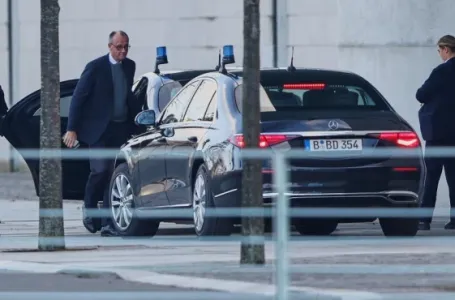 Merc hitno napustio sastanak Zelenskog i Amerikanaca - Šta se ovo dogodilo?