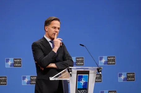 SAD neće pristati na ulazak Ukrajine u NATO