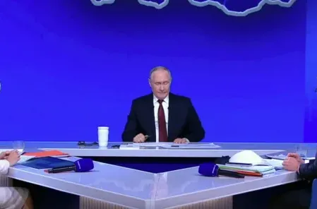 Putin poručio EU: Kad uzmete naš novac, morat ćete ga vratiti