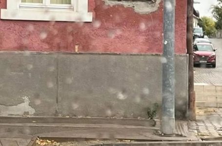 Ljudi ne vjeruju gdje je vlasnik kuće odlučio da ugradi klimu