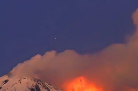 Erumpirala Etna: Vulkan izbacuje lavu, pada pepeo, čuju se eksplozije