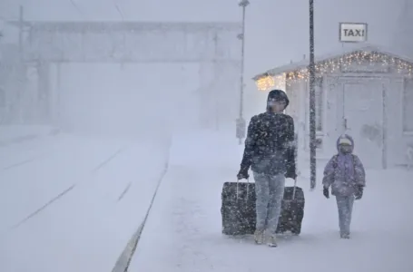 Ekstremni vremenski uvjeti na sjeveru Europe, vlasti upozorile stanovništvo: "Pripremite svijeće"
