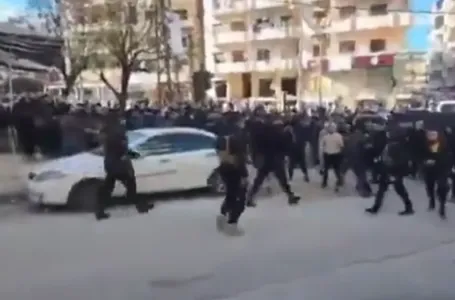 Haos u Siriji: Vlasti otvorile vatru na demonstrante, najmanje tri osobe ubijene