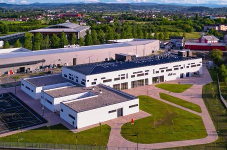 U školi u Laktašima učenici masovno padali u nesvijest: Oglasio se Dom zdravlja!