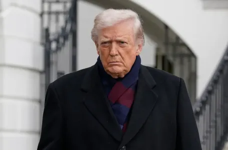 Trump o zdravlju: Imam modrice zbog aspirina