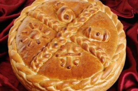 Pored novčića u česnicu stavite i ovo, samo tako će vas sreća pratiti cijele godine