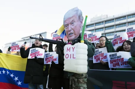 Reuters: Motivi za udar na Venezuelu su brojni, ali malo ko spominje petrodolar