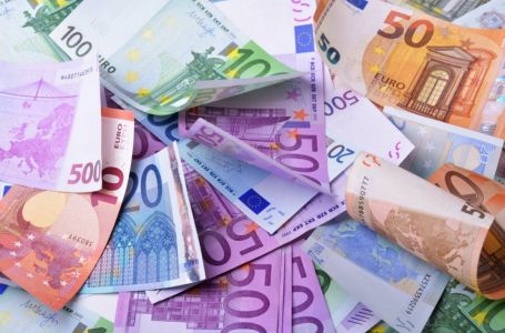 2 znaka kojima će novac padati sa neba: Stiže finansijsko čudo u januaru - zaboraviće na sve brige