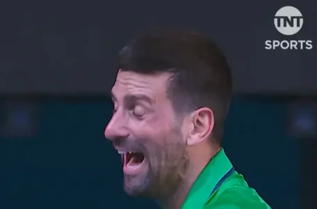 Navijač u Australiji dobacio Novaku nešto sa tribina: Pogledajte reakciju Đokovića (VIDEO)