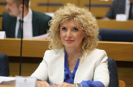 Orašanin poručila Miniću: Čega se pametan stidi, time se onaj drugi ponosi