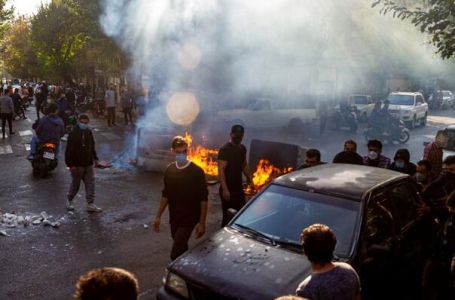 U protestima u Iranu poginule 5.002 osobe