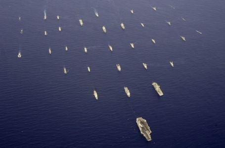 Trump: Golema armada plovi prema Iranu. Vrijeme ističe, SKLOPITE DOGOVOR