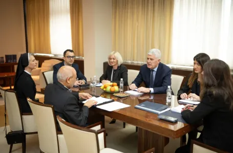 Čović i apostolski nuncij Chullikatt o političkim prilikama i ulozi vjerskih zajednica u BiH
