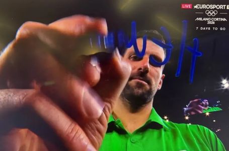 Brutalna poruka Đokovića: Napisao na kameri samo 3 riječi i "zapušio usta" mnogima