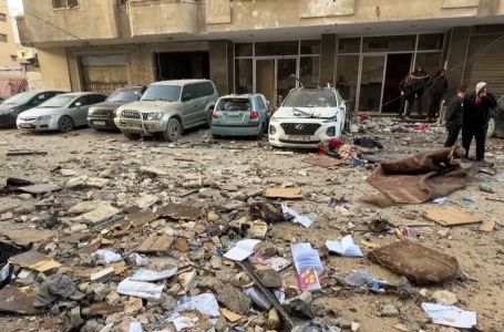 Izrael napao Gazu dan uoči otvaranja Rafaha: Ubijeno 12 osoba, među njima šestero djece