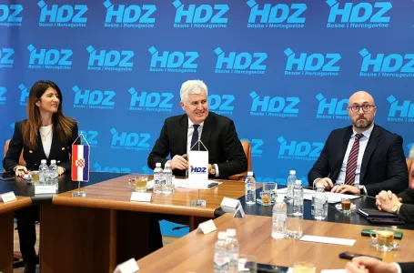 Dragan Čović se obratio nakon sjednice Predsjedništva HDZ-a: Evo šta je poručio
