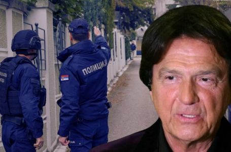 Oglasio se Zdravko Čolić nakon što mu je bačena bomba na kuću