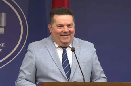 Nenad Stevandić: Je li BiH luda?