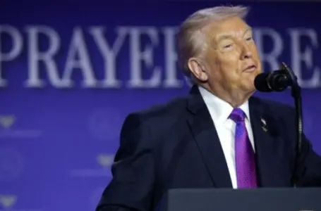 Oglasio se Trump: Više nema ograničenja!