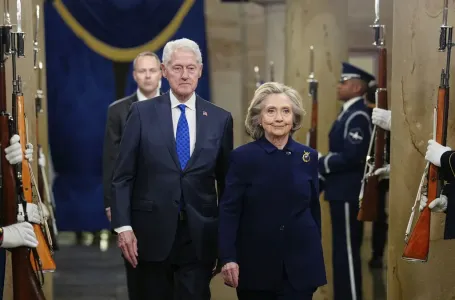 Hillary Clinton želi u prenosu uživo da svjedoči u slučaju Epstein