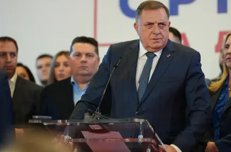 Dodik nakon pobjede Karana poručio da će “balije požaliti”: Stigao mu odgovor