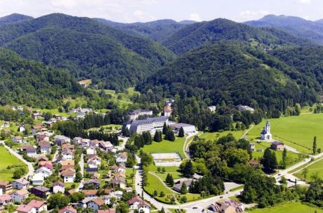 U Tesliću u četvrtak Dan žalosti zbog smrti djevojčice Milice Malić