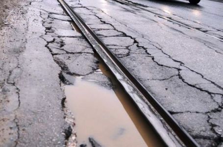 Zašto tramvaj može iskočiti iz šina?