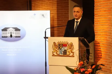 Bećirović u Njemačkoj upozorio na pokušaje destabilizacije BiH: "To čini separatistički režim iz RS"