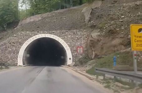 Jeziva nesreća u Hercegovini: Automobil sletio s puta, četiri osobe povrijeđene