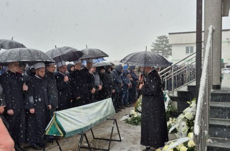 Pogledajte govor imama na dženazi Erdoanu Morankiću (VIDEO)