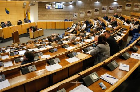U proceduri novi zakon o sukobu interesa u FBiH: predložilo ga 13 zastupnika