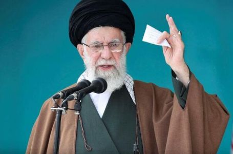 Hamnei: Trump neće uspjeti uništiti Islamsku republiku