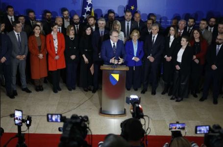SDP BiH, NiP, NES, Naprijed i PDA sutra potpisuju sporazum o zajedničkom nastupu na Općim izborima